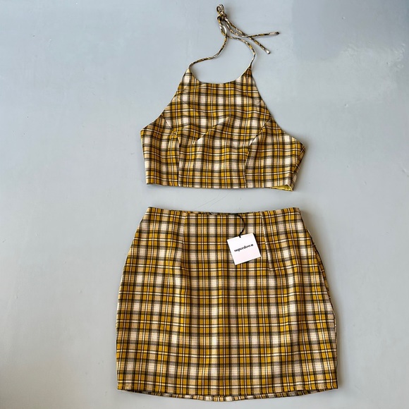 superdown Dresses & Skirts - Clueless lookalike! Cute matching set (skirt & halter top)